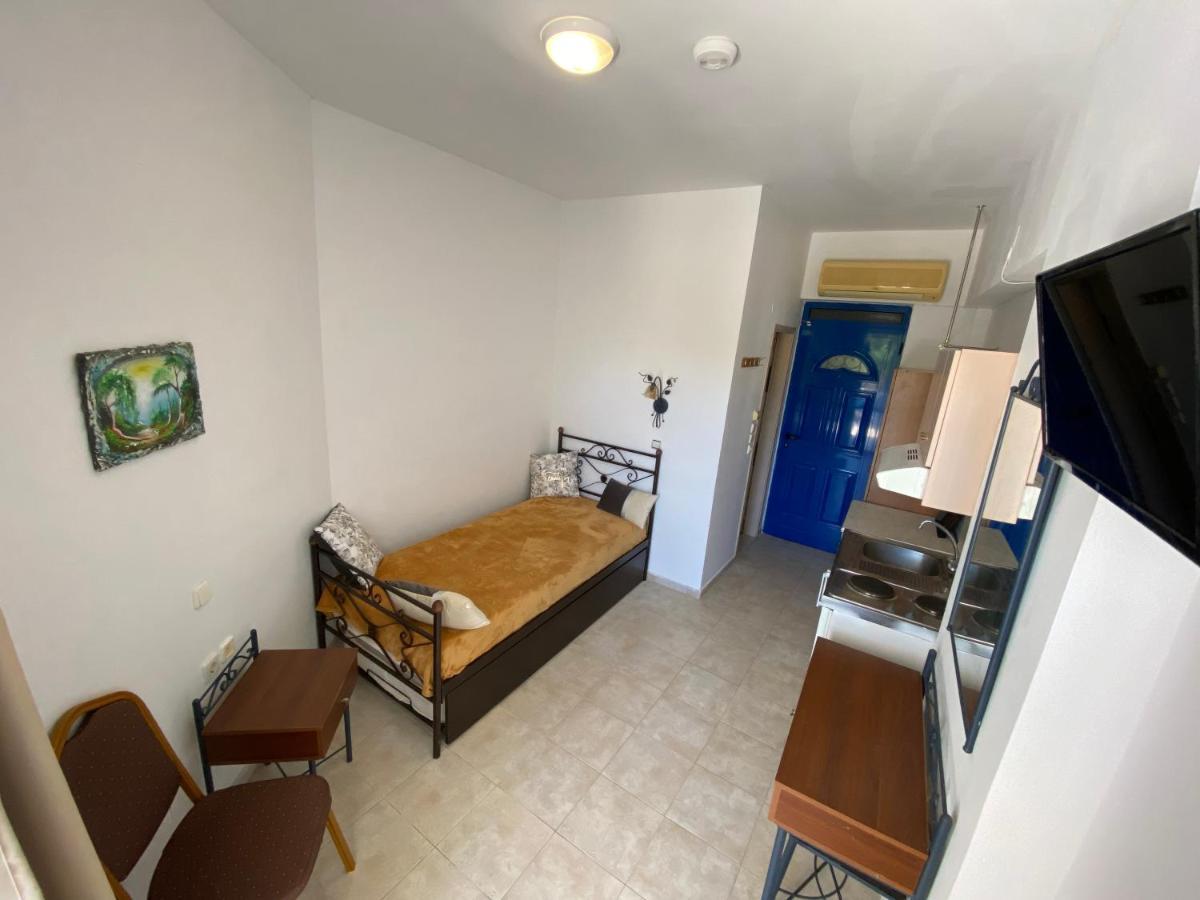 Anastasia Studios, & Appart hôtel 3*